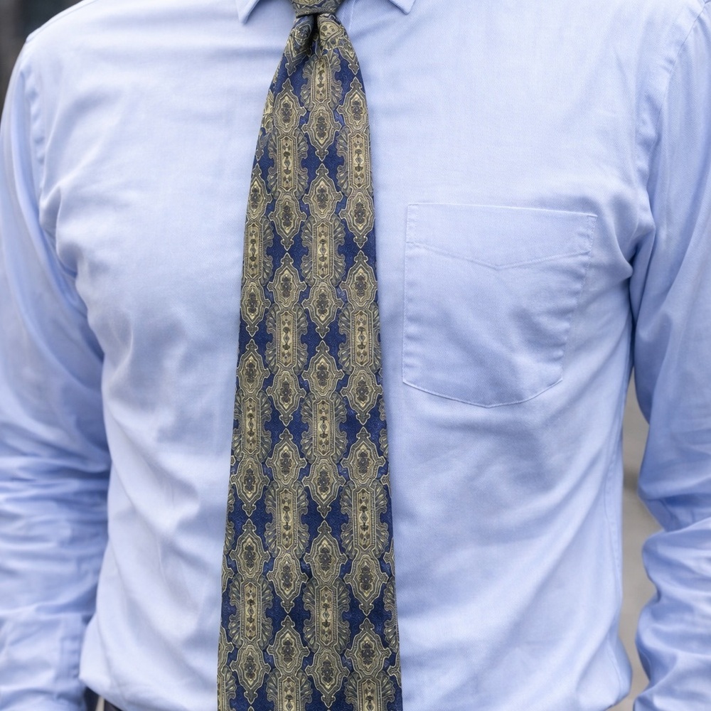 Requirements‎ 100% Italian Silk Tie Blue Gold Geometric Wide 4” Vintage Classic